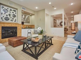 16123 Sunset Blvd #203, Pacific Palisades, CA 90272