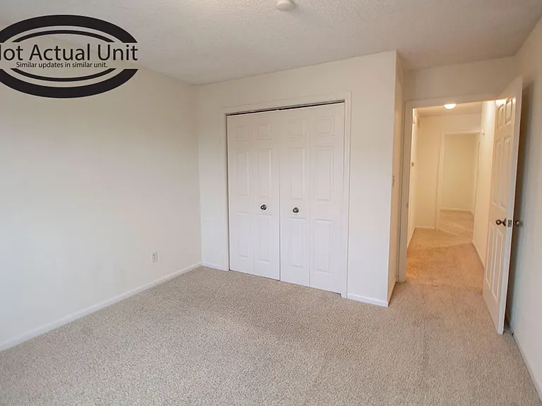 1904 Mirtle Grove Ct — Photo 25