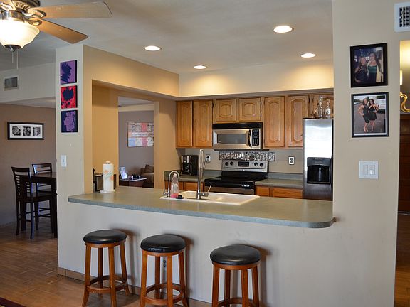 5th image of 3340 W Evans Dr