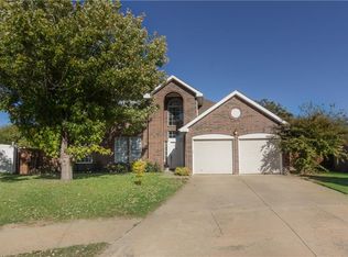 231 Layman Dr, Cedar Hill, TX