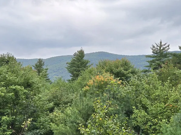 11 Mockingbird Lane, Bridgton, ME 04009