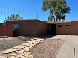 1605 Hoffman Dr NE, Albuquerque, NM 87110