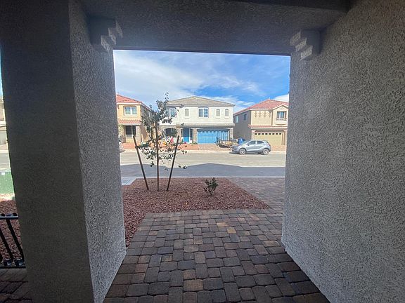 5th image of 6371 Rock Stream Ln