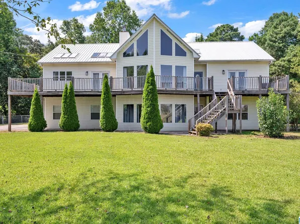 140 Chestnut Ln, Hayden, AL 35079