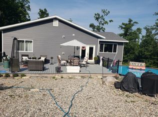 16758 Pleasant Valley Rd, Atlanta, MI 49709