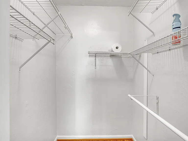 28 Yacht Club Dr — Photo 12