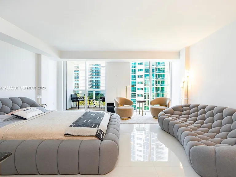 10275 Collins Ave #802 — Photo 12
