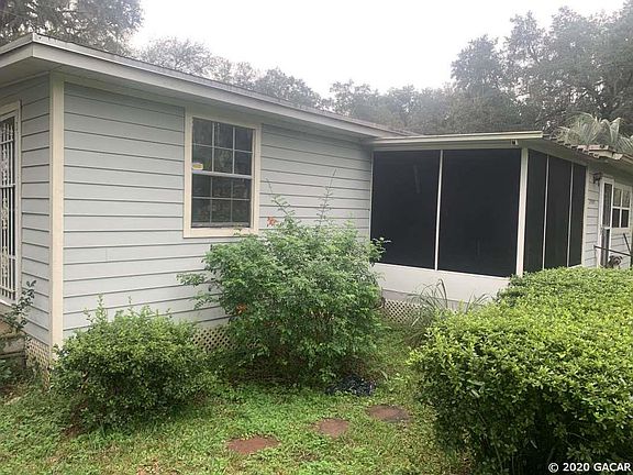 2nd image of 2505 NE 70th Ter