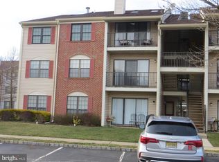 42 Mendrey Ct, Lawrence Township, NJ 08648