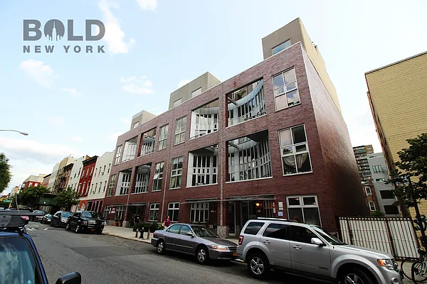 Rented by Bold New York | media 29