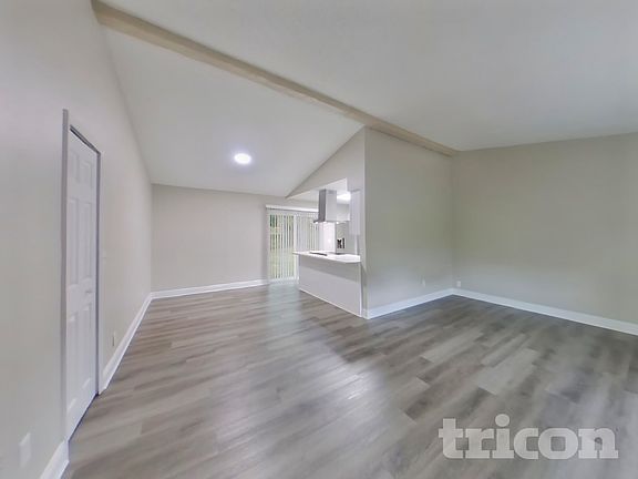 2nd image of 1297 Voyager St