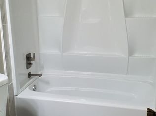 2180 Monaghan Dr, Herndon, VA 20170