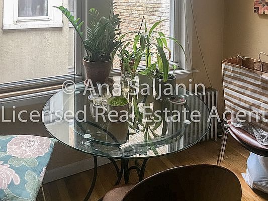 5th image of 3167 38th St APT 2