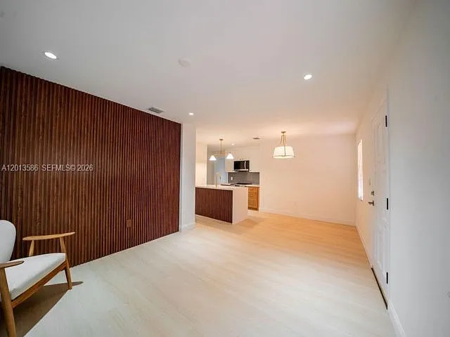 1550 S Greenway Dr — Photo 13