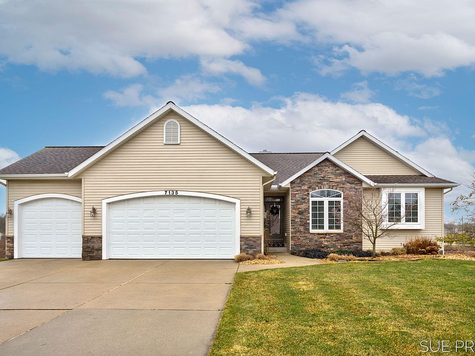 1st image of 7135 Sagerose Dr