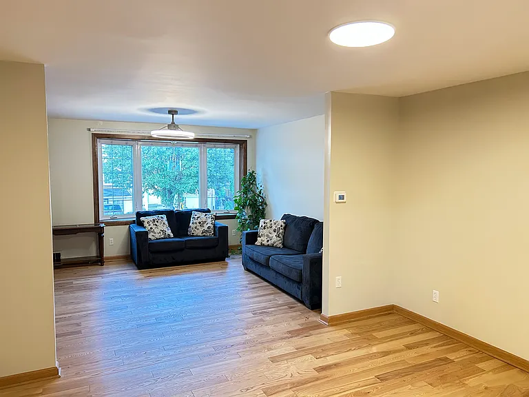 3646 N Hereford Ln — Photo 7
