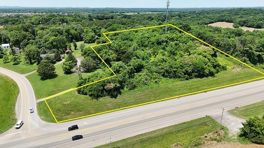 1st image of 122 Central Valley Rd