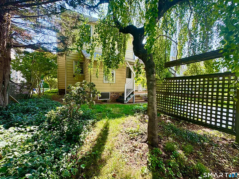 23 Quintard Ave #A — Photo 16