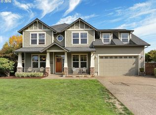 19436 Orchard Grove Dr, Oregon City, OR 97045