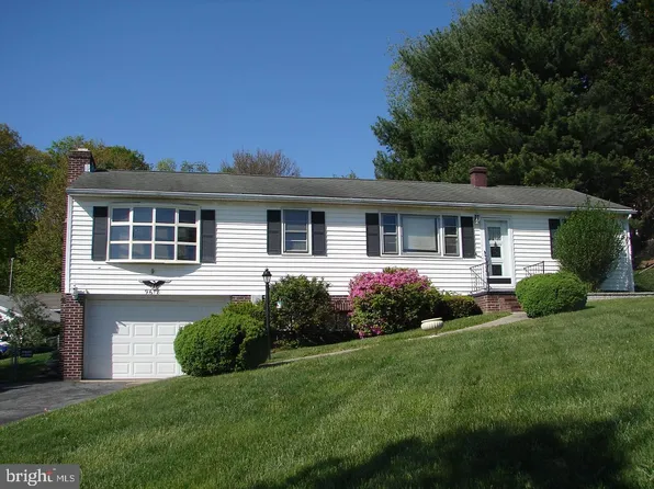 9618 Hall Rd, Frederick, MD 21701