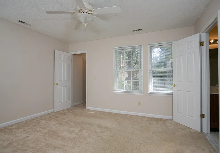 3117 Coachmans Way — Photo 11