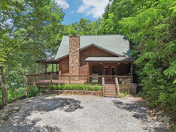 3rd image of 1253 Forest Dr