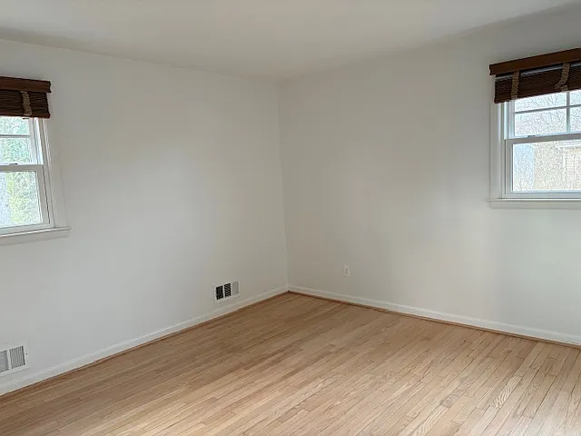 Bedroom roughly 11x12