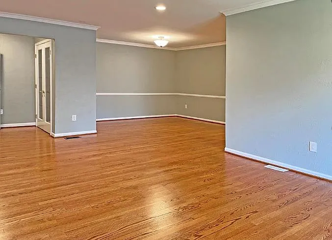 42160 Woodward Ave #42 — Photo 9