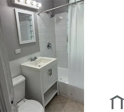 6731 S Perry Ave — Photo 3