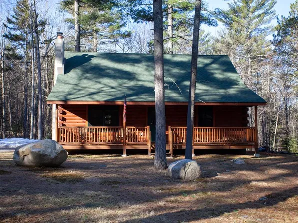 23 Mohawk Trl, Jay, NY 12941
