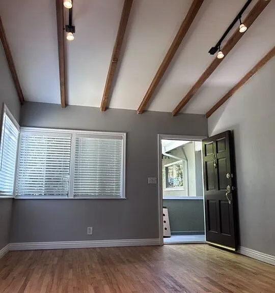 16144 W Sunset Blvd #7A — Photo 2