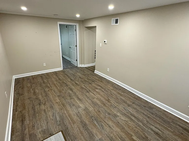 233 N Mulberry St #4 — Photo 7