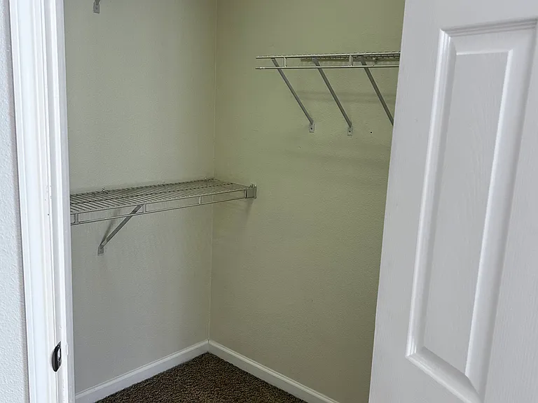13303 SW 157th Ave — Photo 16