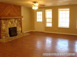 107 S Lake St, Linn Creek, MO 65052