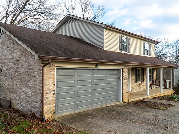 3rd image of 205 Glenbrook Ct