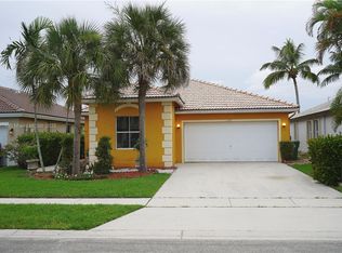 2268 NW 208th Way, Pembroke Pines, FL 33029