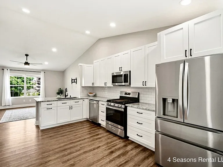 9575 Deer Track Rd — Photo 11