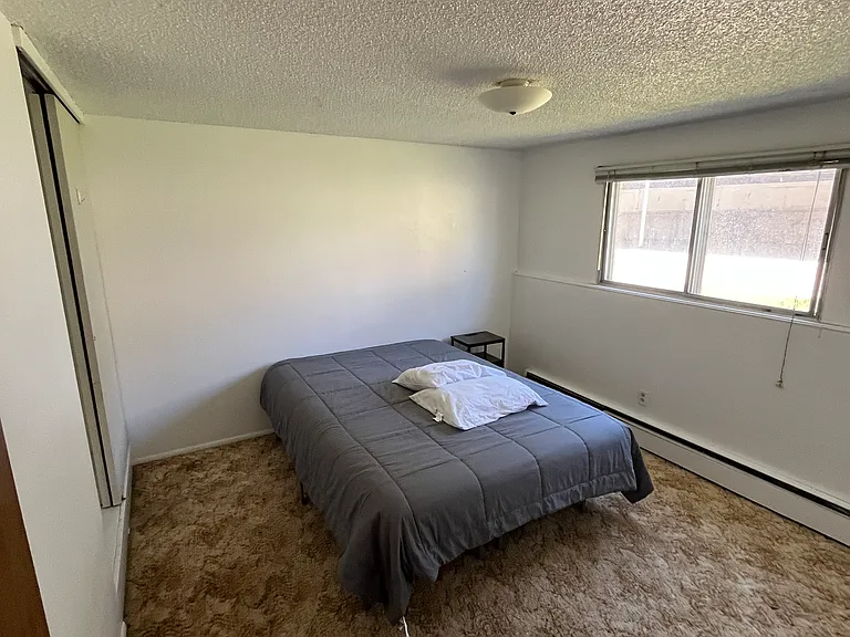 1131 Walnut St #1 — Photo 4