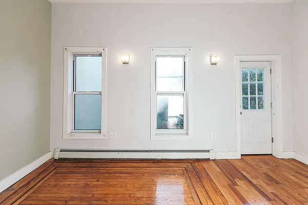 Rented by Nooklyn NYC LLC | media 19