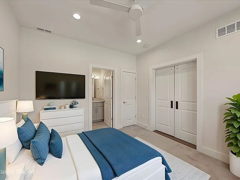 3908 Edwards Rd — Photo 10