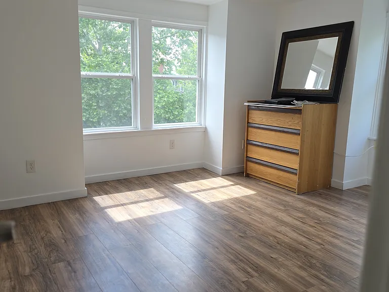 2469 Reel St #2 — Photo 4
