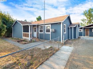 1365 Sunset Ln, Sutherlin, OR 97479