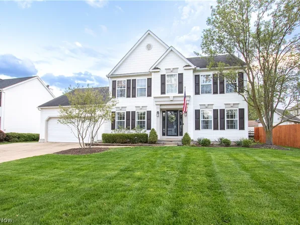 632 Sovereign Ln, Medina, OH 44256