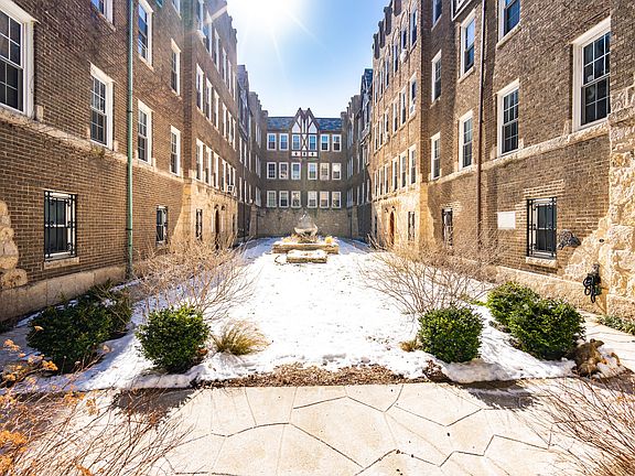 2nd image of 2325 W Farwell Ave APT 3S