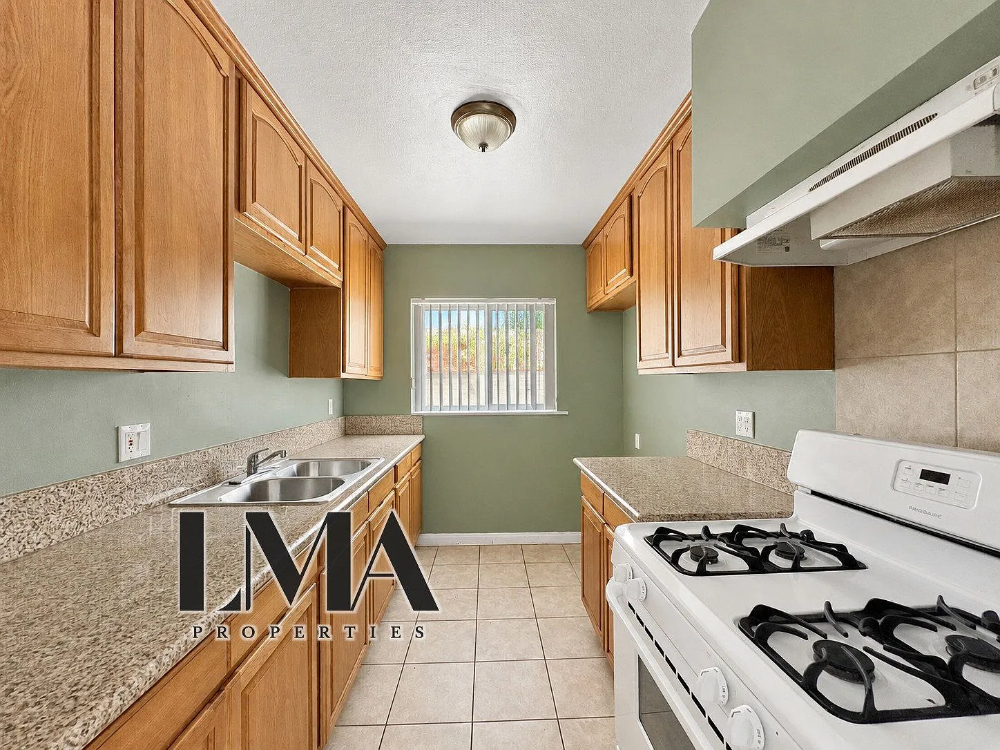 1 bed, 1.0 bath, 700 sqft, $1,635 — Photo 3
