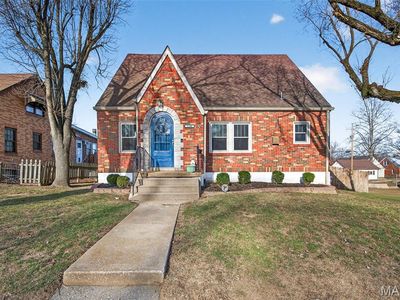 1100 Tompkins St, Saint Charles, MO, 63301
