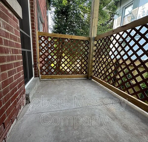 2079 Douglass Blvd #1 — Photo 9
