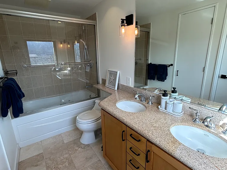 421 Olohana St #2604 — Photo 10