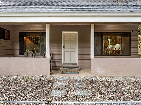 4th image of 43599 Big Fall Creek Rd