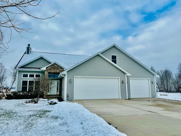 N2659 Bell Tower Ln, Hortonville, WI 54944